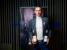Від тенісу до вина: як перша ракетка України Сергій Стаховський став виноробом